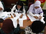 wajib-pajak-laporkan-spt-tahunan_20160328_170007.jpg