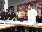 wakil-kepala-kepolisian-daerah-metro-jaya-brigadir-jenderal-polisi-purwadi_20171102_200543.jpg