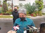 wakil-kepala-otorita-ikn-dhony-rahajoe-di-istana-kepresidenan-1.jpg