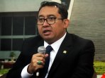 wakil-ketua-dpr-jumpa-pers-persiapan-ktt-asia-afrika_20150416_185832.jpg