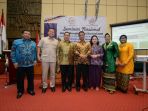 wakil-ketua-dpr-ri-korpolkam-fadli-zon_20170423_114709.jpg
