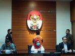 wakil-ketua-kpk-lili-pintauli-siregar-merilis-yasin.jpg
