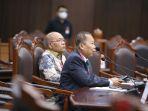 wakil-ketua-mpr-ri-arsul-sani-hadiri-sidang-pleno-mk.jpg