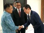wakil-presiden-jusuf-kalla-di-istana.jpg