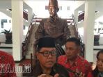 wakil-wali-kota-blitar-santoso_20180608_133356.jpg