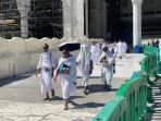 Cuaca Terik di Makkah, Jemaah Haji Disarankan Umrah Wajib pada Pagi dan Malam Hari