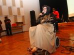 waldjinah-terus-berjuang-melestarikan-musik-keroncong_20180313_201818.jpg