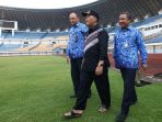 wali-kota-bandung-oded-m-danial-tinjau-stadion-bgla_20190718_093828.jpg