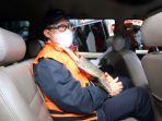 wali-kota-dumai-zulkifli-adnan-singkah-ditahan-kpk_20201117_185525.jpg