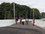 wali-kota-solo-fx-hadi-rudyatmo-saat-meninjau-flyover-manahan-solo.jpg