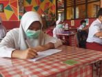 wali-kota-tangerang-tinjau-ptm-sdn-pasar-baru_20211025_112118.jpg