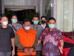 wali-kota-tanjungbalai-m-syahrial-rompi-orange-2.jpg