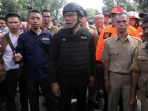 walikota-saksikan-penangkapan-terduga-teroris_20170227_164324.jpg
