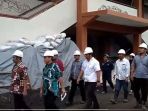 walikota-tinjau-proyek-pembangunan-pasar-klewer-solo_20170118_151727.jpg