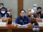 wamen-bumn-ke-komisi-vi-dpr-ri-garuda-indonesia-bangkrut_20211109_203536.jpg