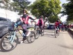 wanita-pehobi-sepeda-meriahkan-peringatan-hari-ibu-di-samarinda_20191222_164632.jpg