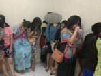 wanita-yang-terjaring-razia-polisi.jpg