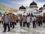 wapres-jk-meresmikan-masjid-raya-baiturrahman-aceh_20170513_172145.jpg