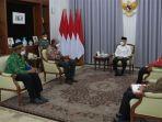 wapres-terima-wakil-gubernur-papua-barat-mohamad-lakotani.jpg