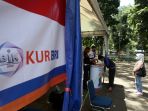 warga-antre-penyaluran-kur-di-bogor_20201202_205458.jpg