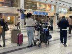 warga-as-bersiap-siap-meninggalkan-beirut-setelah-israel.jpg