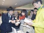 warga-asing-dan-indonesia-ikut-serta-riset-persiapan-menyambut-wisatawan-cacat_20141222_130024.jpg