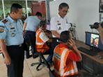 warga-binaan-video-call-dengan-keluarga.jpg