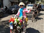 warga-boleh-lepas-masker-saat-beraktivitas-di-luar-ruangan_20220518_233157.jpg