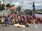 warga-bugis-serangan_20170103_110031.jpg