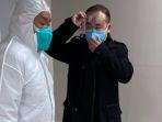 warga-china-gunakan-masker-untuk-atasi-virus-wuhan.jpg