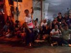 warga-desa-adat-tanjung-benoa-turun-ke-jalan_20171120_213821.jpg