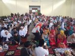 warga-desa-darangdan-menggelar-doa-bersama_20171117_190439.jpg