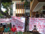 warga-dusun-suruh-kalang111.jpg
