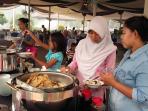 warga-hadiri-open-house-walikota_20150925_195328.jpg