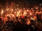warga-medan-sambut-ramadan-dengan-pawai-obor_20170528_160820.jpg