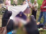 warga-membantu-ibu-hamil.jpg