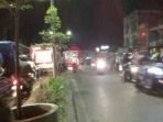warga-menonton-situasi-lapas-klas-iia-jambi_20170302_002147.jpg