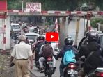 warga-solo-perlu-waspada-saat-hujan-terutama-jika-melintas-di-3-titik-rawan-kemacetan-ini_20180321_144425.jpg