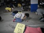 Berita Foto : Warga Taiwan Simulasi Serangan Udara