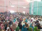 warga-tangerang-di-gor-persada-rajeg-tangerang-minggu-1022019.jpg