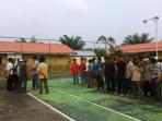 warga-yang-diamankan-polisi-di-mapolres-aceh-singkil_20151014_224116.jpg