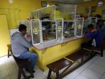 warteg-terapkan-protokol-kesehatan-covid-19_20200720_202112.jpg