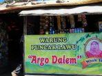 warung-mbok-yem-di-puncak-gunung-lawu-tampak-depan.jpg