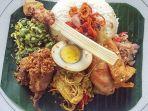 warung-nasi-ayam-bu-oki-bali.jpg