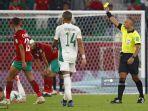 wasit-brasil-wilton-sampaio-kanan-menghadiahi.jpg