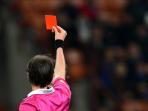 wasit-kartu-merah_20160216_203923.jpg