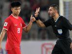 wasit-salman-ahmad-falahi-saat-memimpin-laga-indonesia-vs-vietnam.jpg