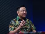 wawancara-khusus-dengan-bupati-kaimana-freddy-thie_20230710_224246.jpg