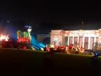 wayang-golek-berukuran-besar-hibur-masyarakat-di-istana-negara_20161028_213622.jpg