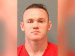 wayne-rooney-ditahan.jpg
